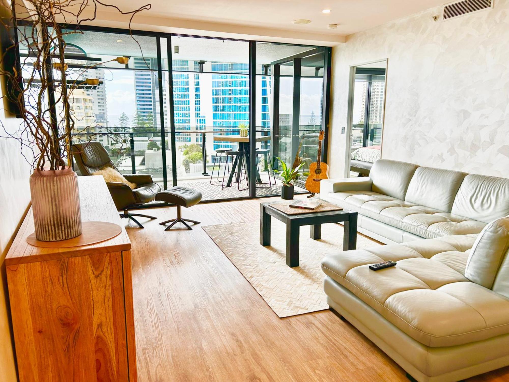 Deluxe 1br Couple & Family Ocean Apartment, Circle On Cavill, Surfers Paradise Gold Coast